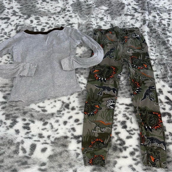 Place pj set - Picture 8 of 9